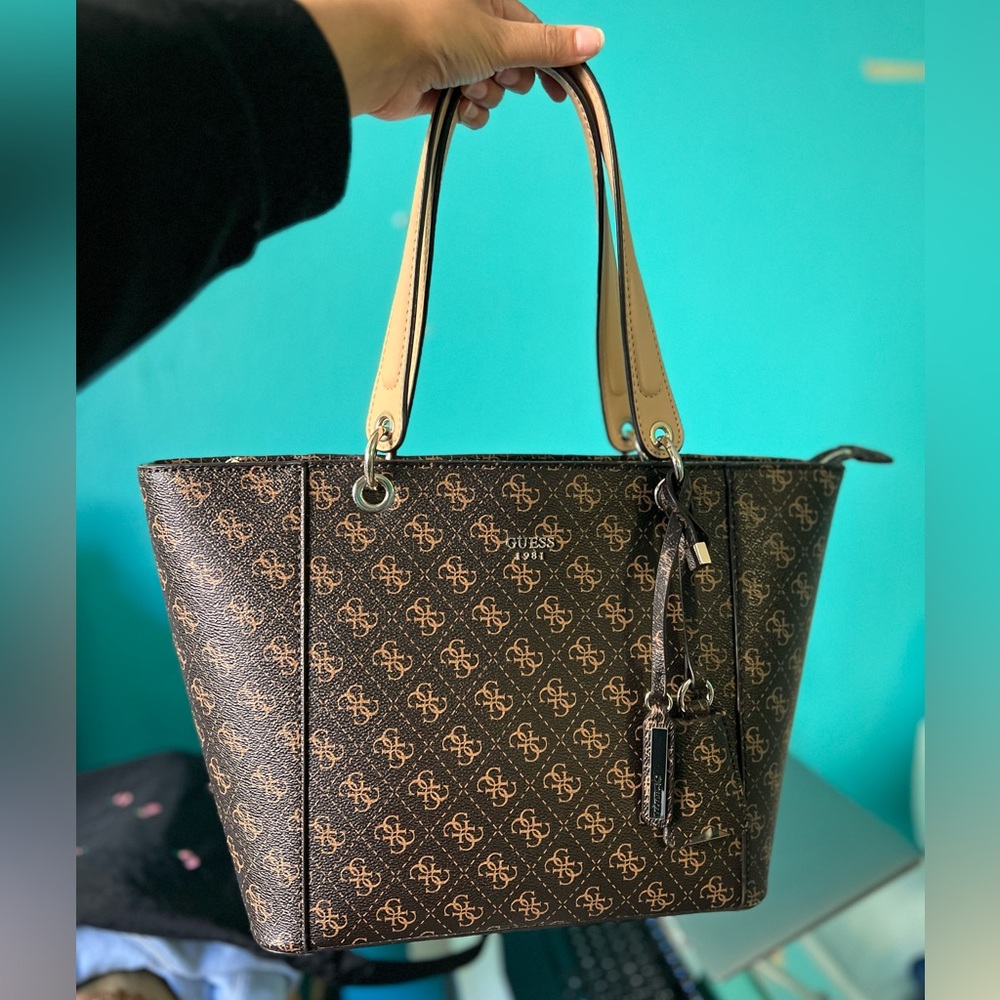 GUESS logo tote